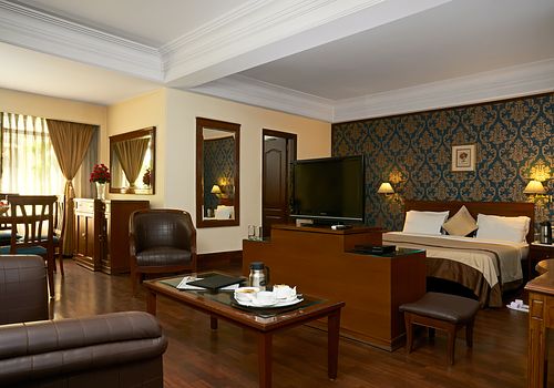 Hotel Qutub Residency