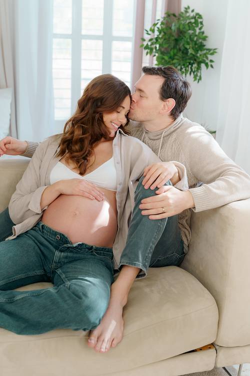 FAMILIA Y PAREJAS
