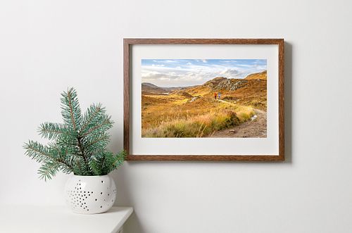 Frame,Mockup,With,Copy,Space,For,Artwork,,Photo,Or,Print