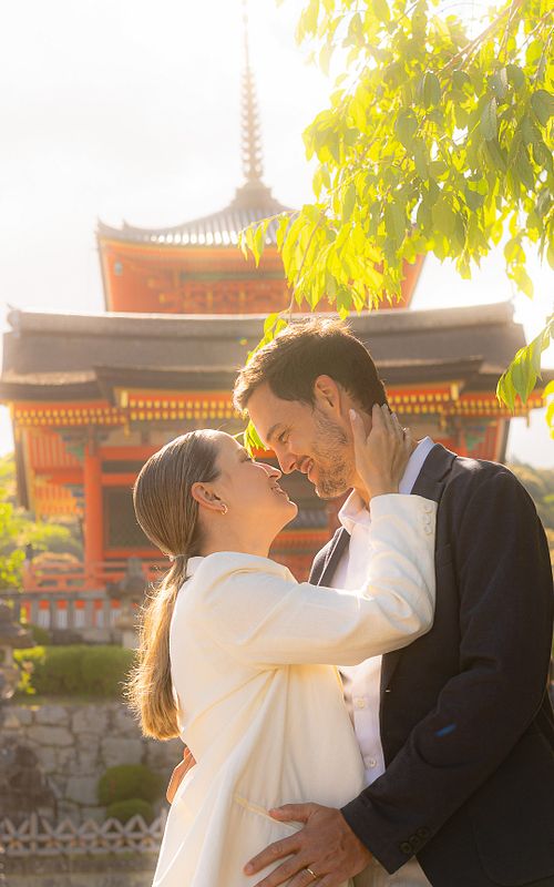 Honeymoon, Anniversary & Romantic Japan Photography