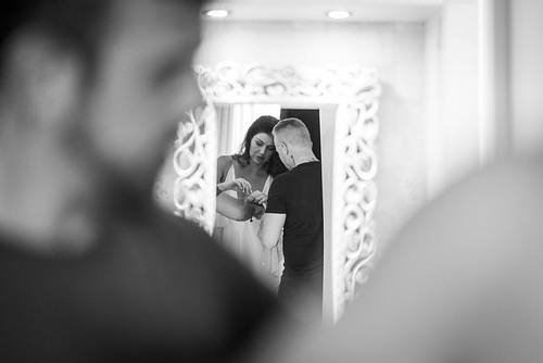 fotografo matrimonio Capo Spartivento, gay wedding in sardinia at capo spartivento lighthouse