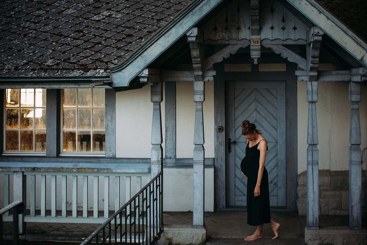 Zurich, maternity lifestyle photoshoot