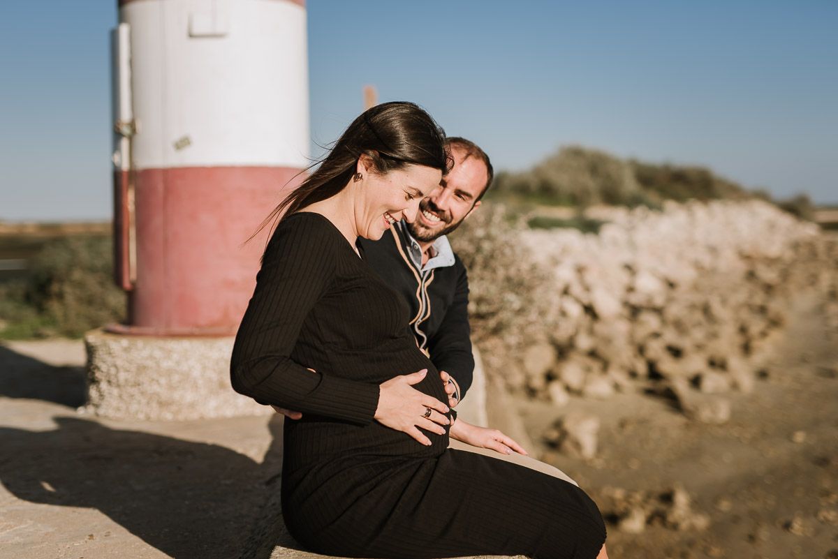 Sessao fotografica de casal no Algarve - momento intimo na praia