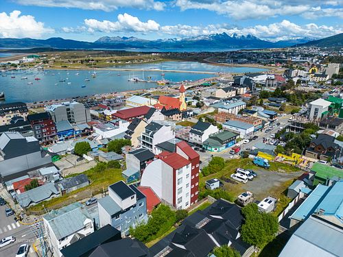 Ciudad de Ushuaia en Verano