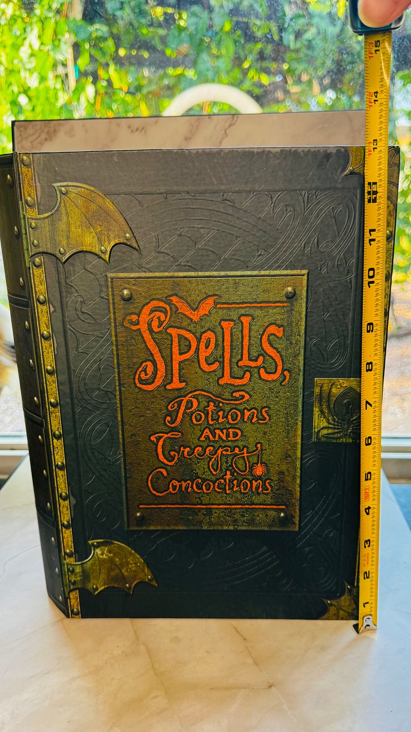 Talking Halloween Fairy Book — Pumpkins & Potions