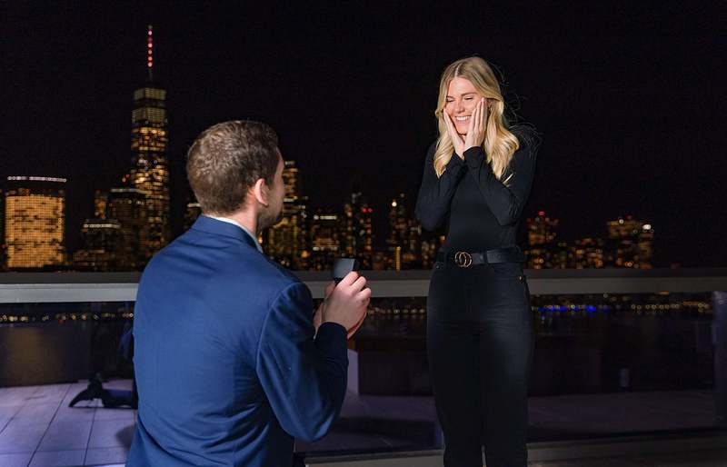 The Rooftop at Exchange Place at the Hyatt Hotel | Jersey City New Jersey Winter Proposal | Kayla & Josh