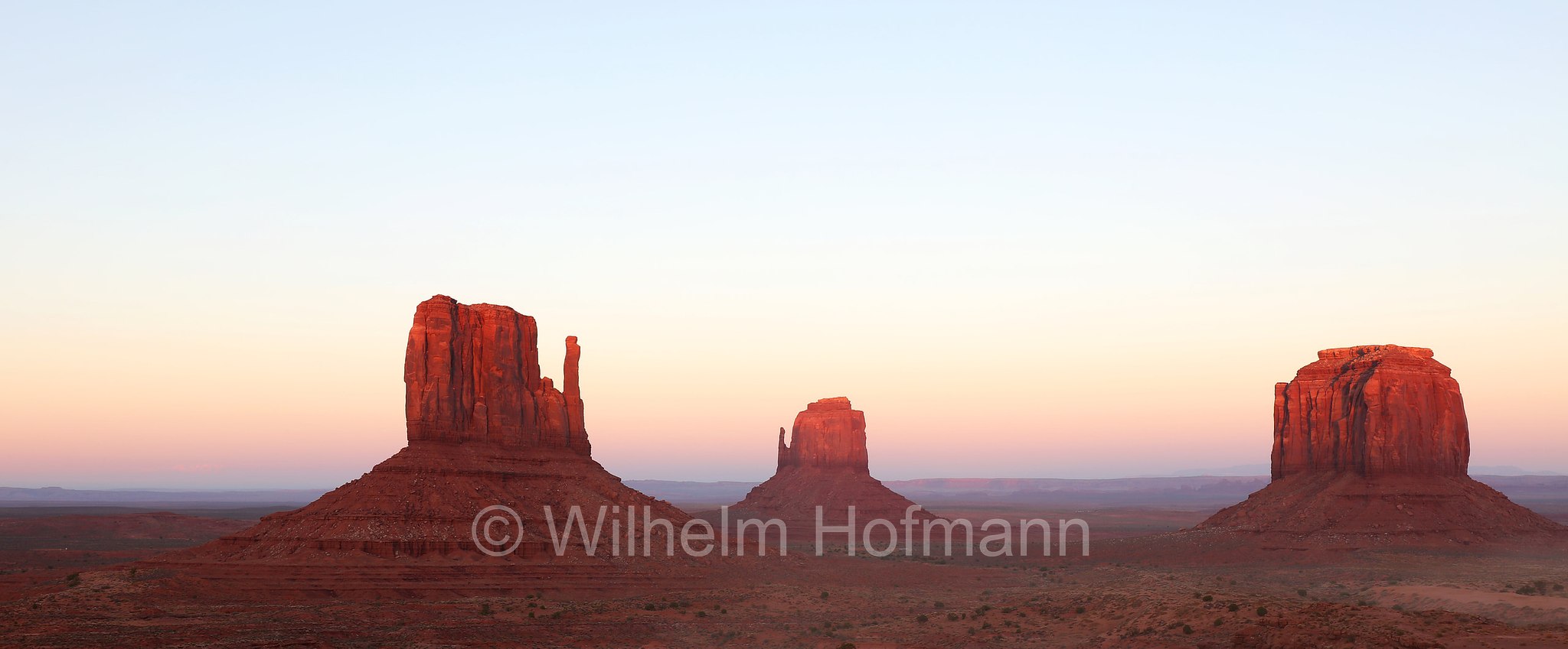 West Mitten Butte, East Mitten Butte, Merrick Butte, Monument Valley, Arizona, USA