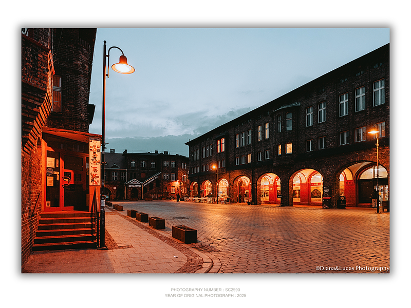 COLLECTION - URBAN GEOMETRY HORIZONTAL - "Warm Arches" - LIMITED EDITION 10 of 10
