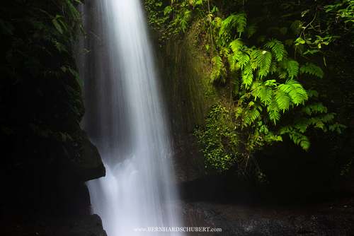 Balinesischer Wasserfall