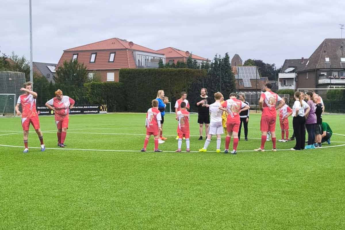 Gemeinsame Begrüßung zum Trainingsstart