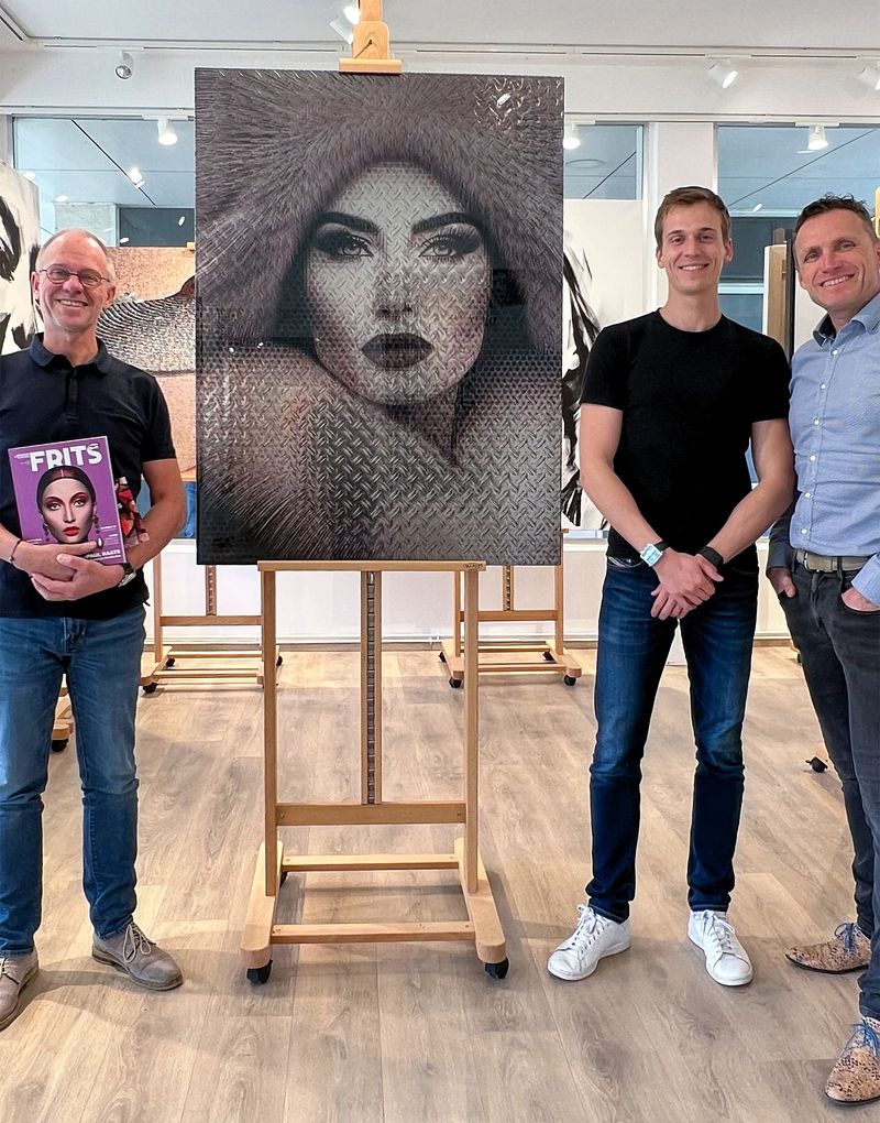 New collaboration with 2 galleries in France