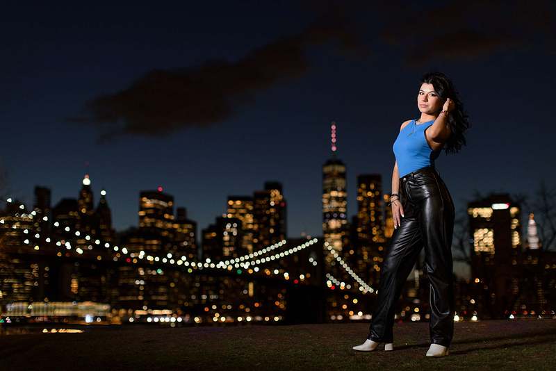 DUMBO NYC | Brooklyn New York NYC Spring Portrait | Heidi