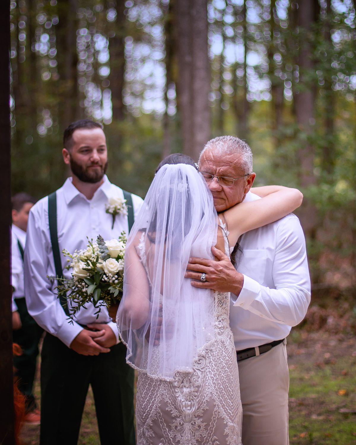 candid moment between bride and her dad before the ceremony in Salislbury, md
