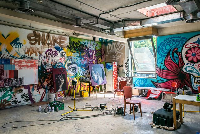 How to Find Clients as a Freelance Artist: A Comprehensive Guide
