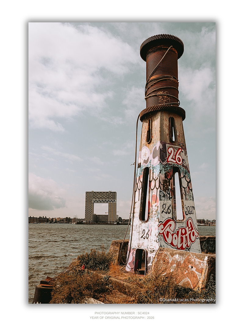 COLLECTION - URBAN GEOMETRY VERTICAL - "Rusty Relic" - LIMITED EDITION 10 of 10