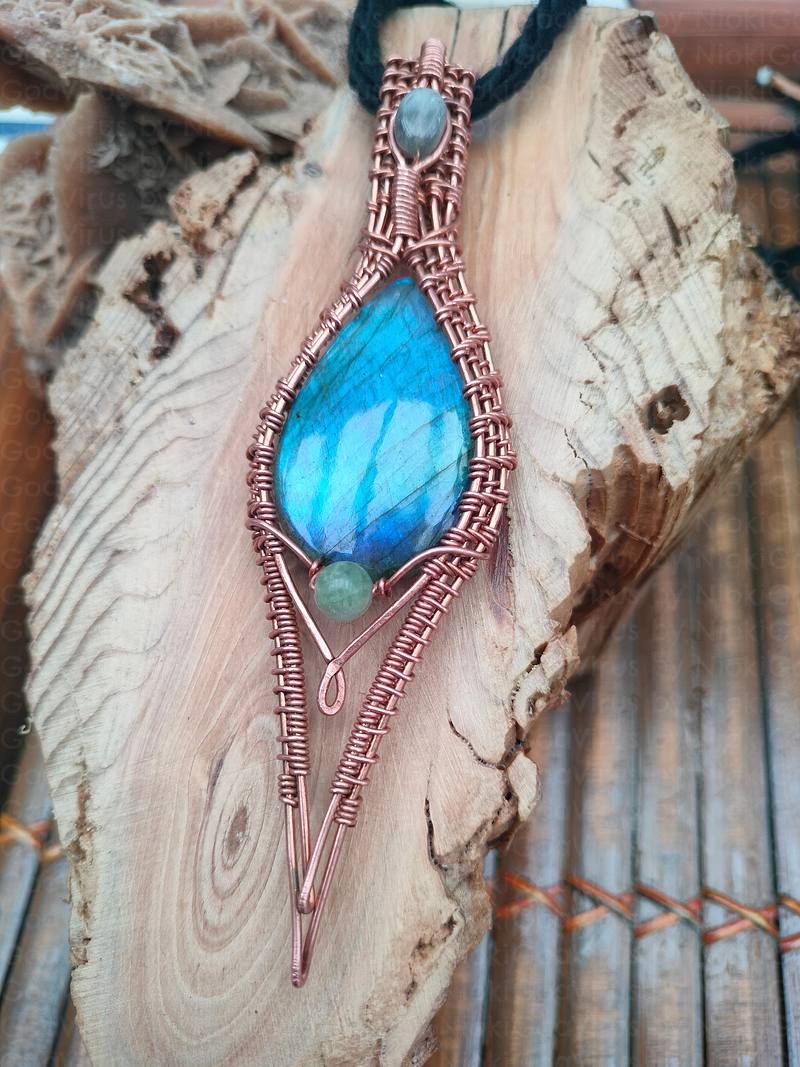 Labradorite copper necklace