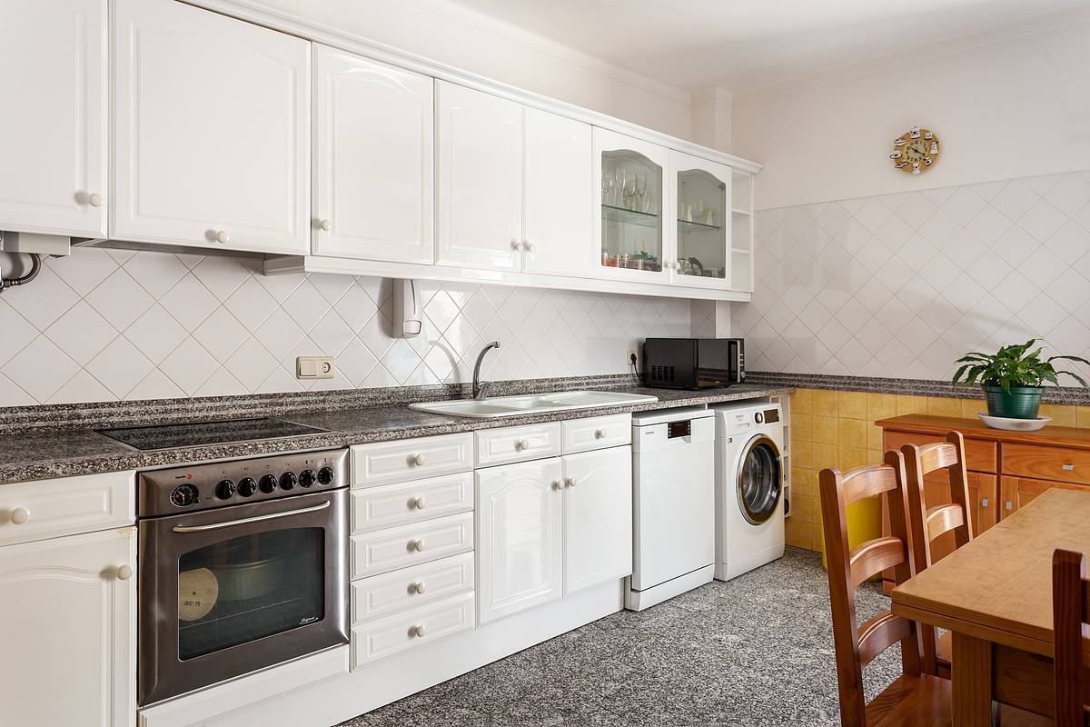 Apartamento T2 em Tomar &ndash; Fotografia de Interiores