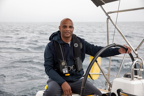 Hello, I am Ali Mohammed - a lifestyle  photographer based in San Diego, California