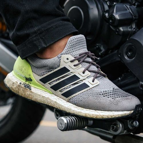 🛵 Motorcycling