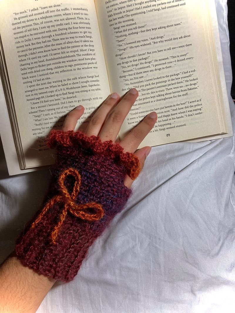 Delilah Fingerless Gloves~ Crochet PDF Pattern