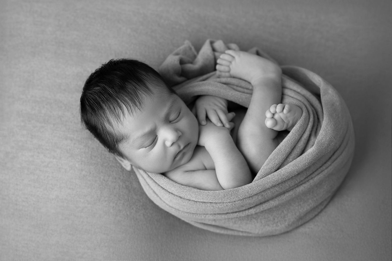 Claudia Whisenhunt Photography | photographer specializing in newborn, maternity, child, and family photography.