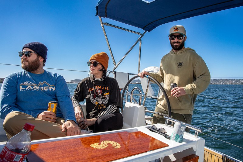 Sailing a 34ft Beneteau Oceanis (04 Feb 2024)