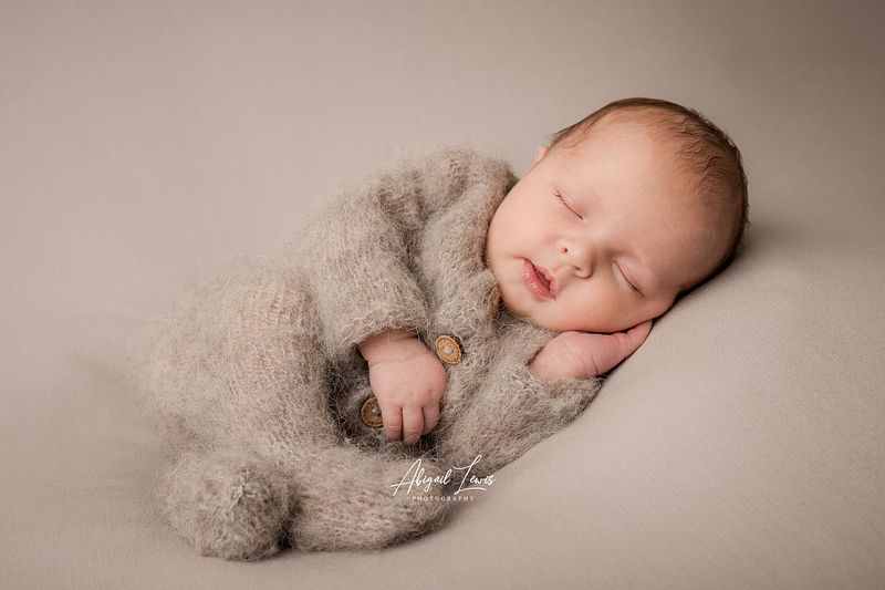 Why We Don’t Rush Newborn Photography Sessions (and You’ll Be Glad We Don’t)