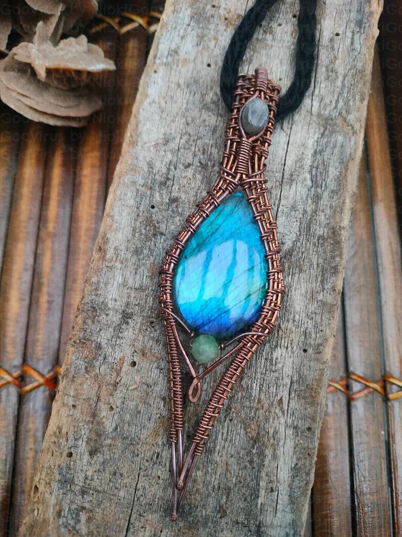 Labradorite copper necklace