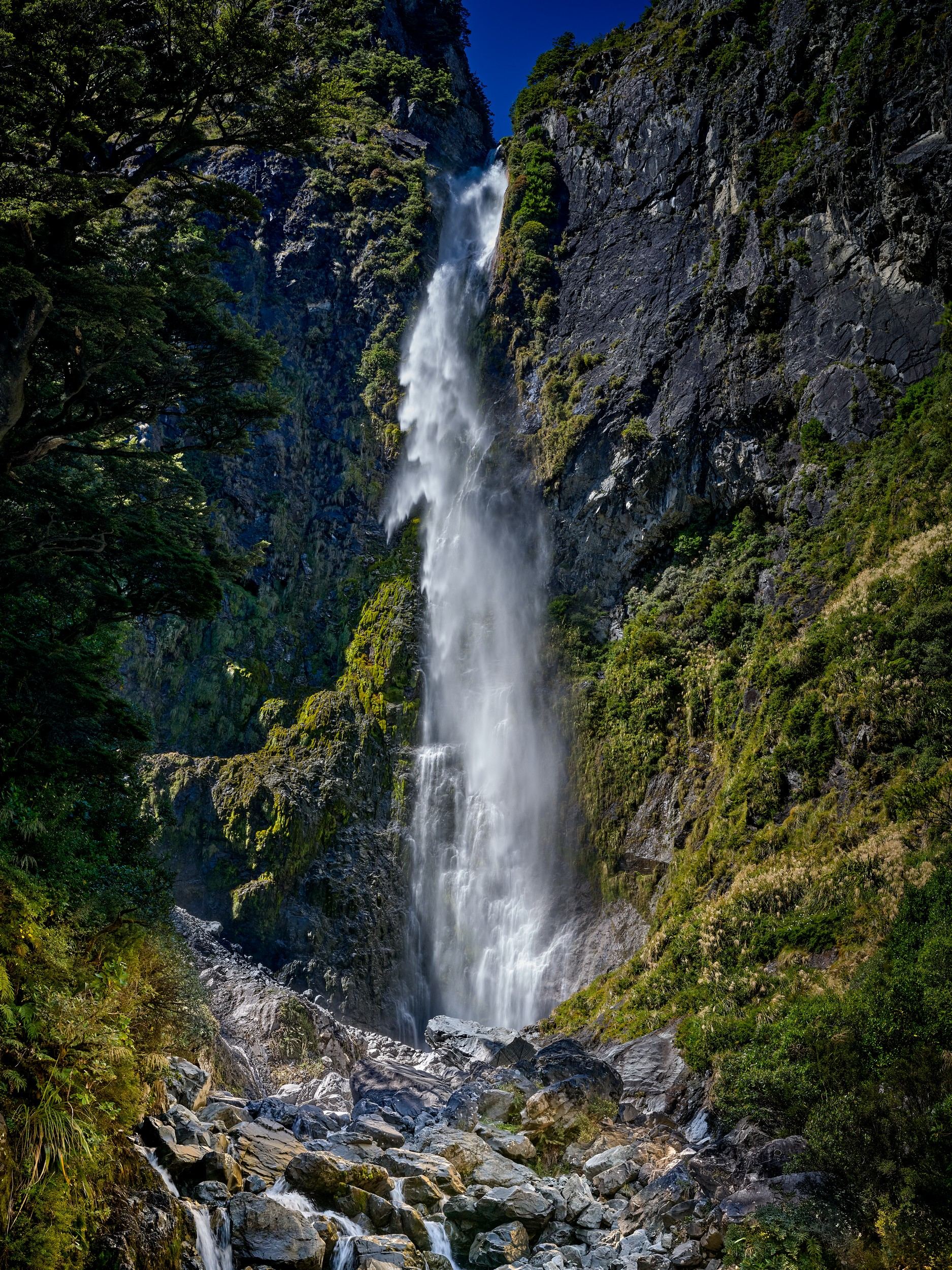 Devil's Punchbowl Waterfall - Arthur's Pass, New Zealand