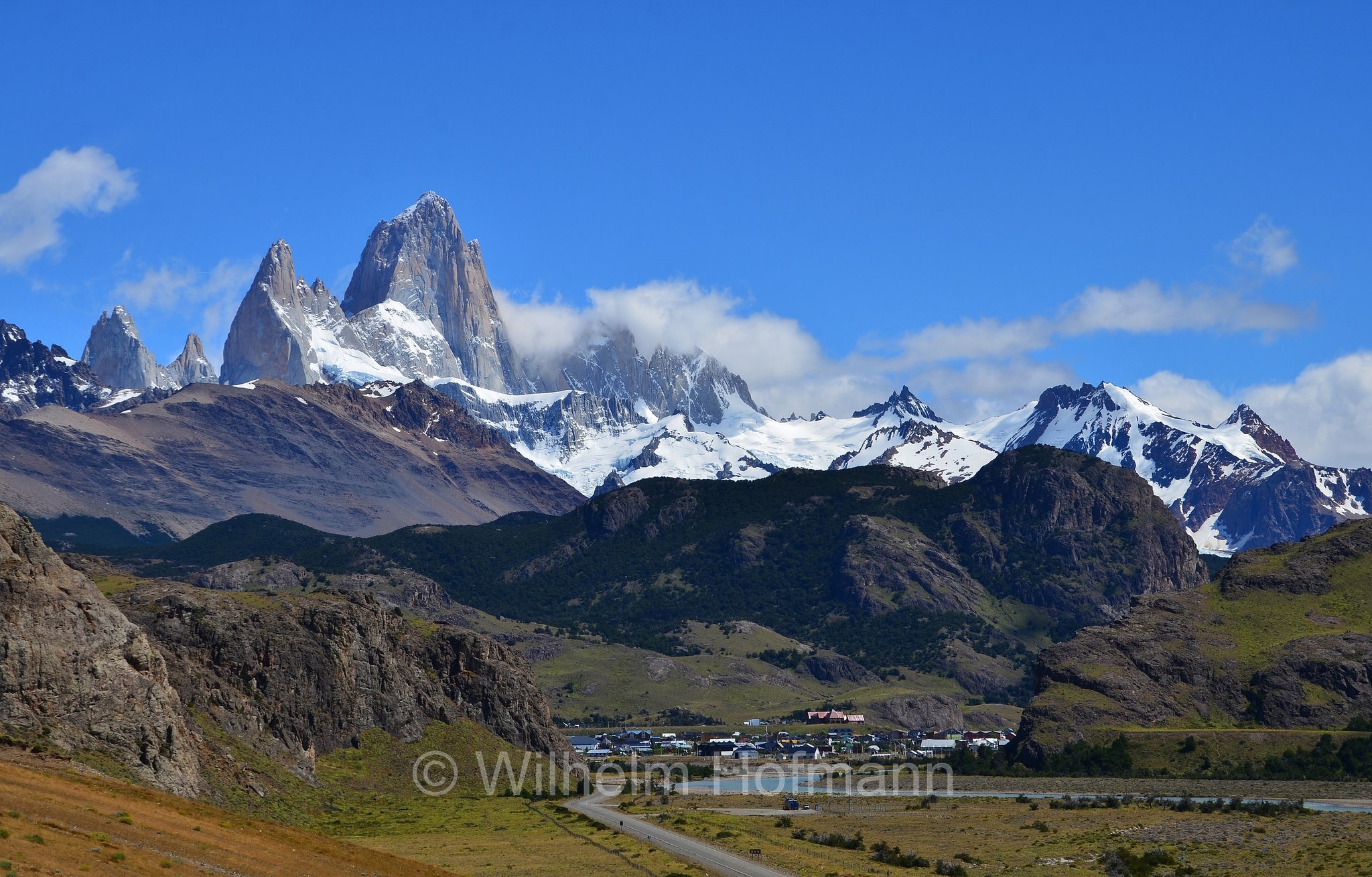 Fitz Roy, Monte Fitz Roy, Cerro Chaltén, Cerro Fitz Roy, Mount Fitz Roy, Los Glaciares National Park, Nationalpark Los Glaciares, Parco nazionale Los Glaciares, Santa Cruz, Argentina, Argentinien﻿, Mirador al Chaltén