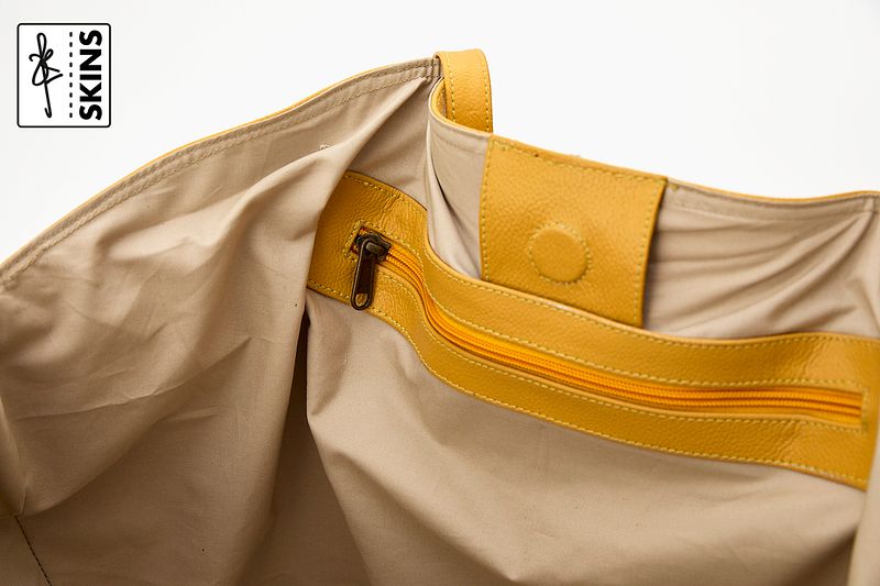SKINS: Koshā Nymphia Women's Bag
