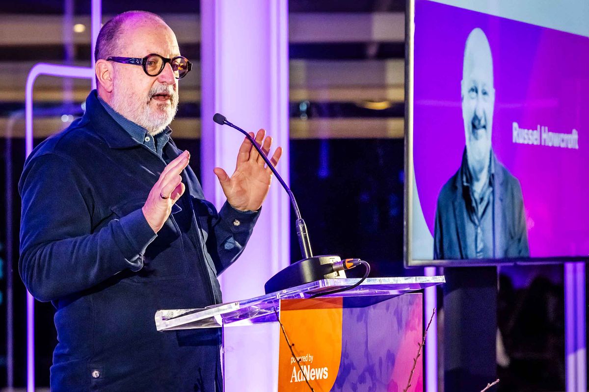 Advertising guru, Russell Howcroft makes a speech at the Adnews Advertising industry awards.