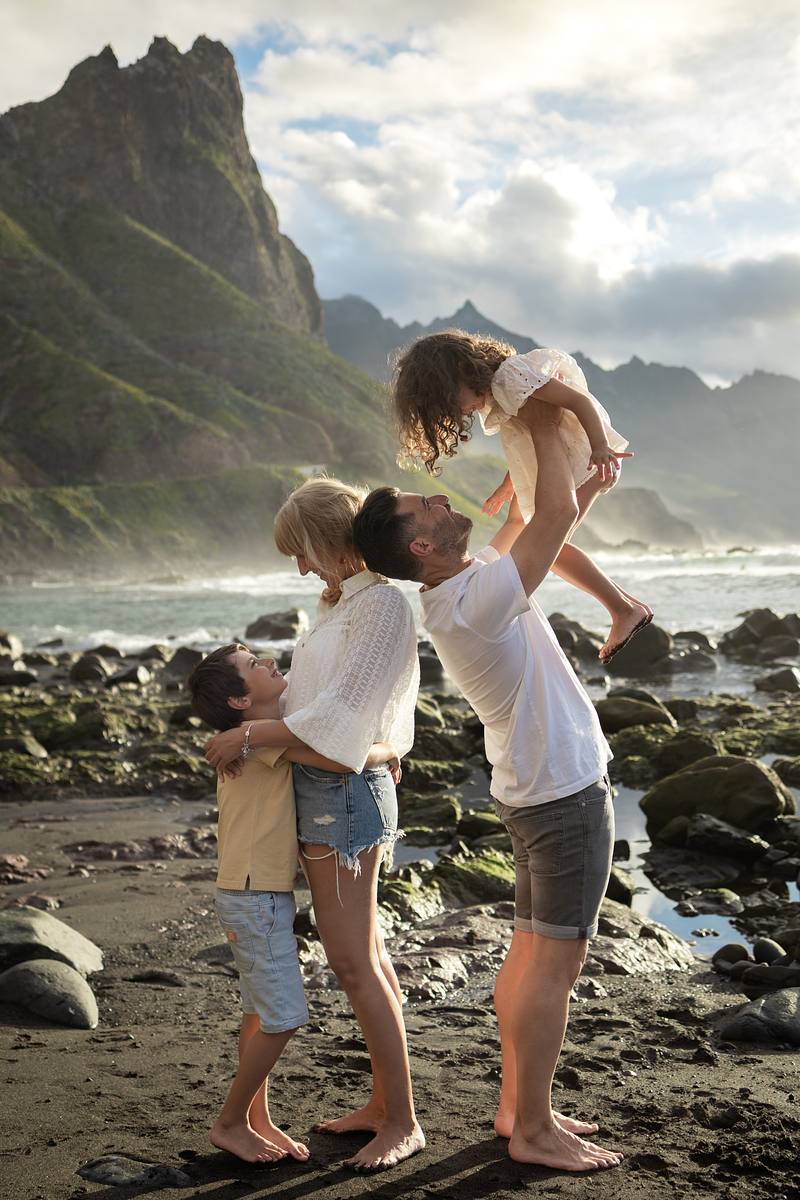 Family / Playa del Roque de las Bodegas