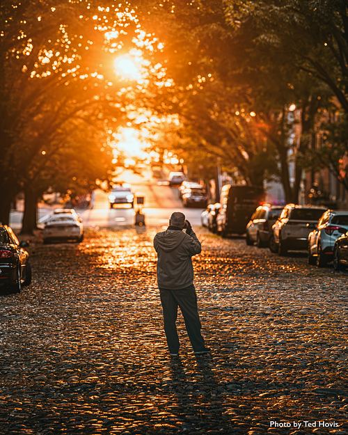 Daniel Horowitz is an award-winning landscape and urban photographer based in Alexandria, VA