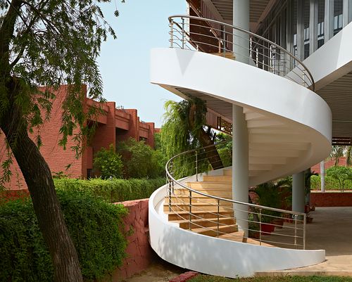 Embassy of the Republic of Korea, New Delhi - Architect Hyun-Kim Chang