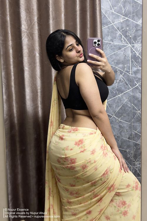 YELLOW SAREE IN STARLIGHT