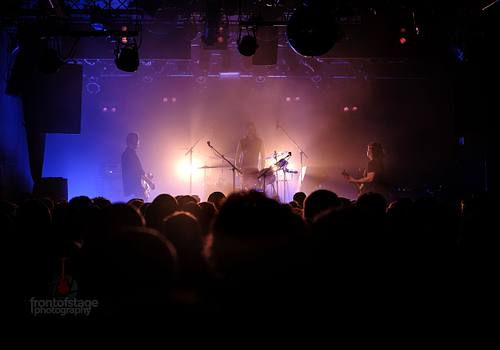 Die deutsche Post-Punk- und Noise-Rock-Band DIE NERVEN im Berliner SO36