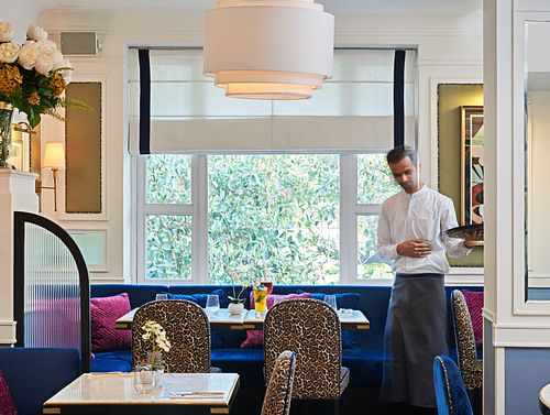 Andrea's Bar And Brasserie 