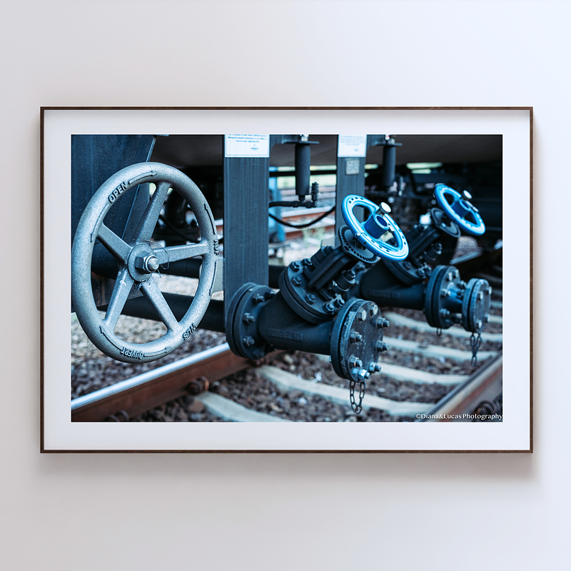 COLLECTION - URBAN GEOMETRY HORIZONTAL - "The Valves" - LIMITED EDITION 10 of 10