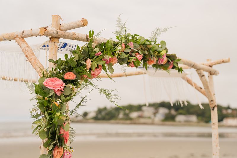 Raven & Andrew: A Jewish Wedding in Nahant, MA