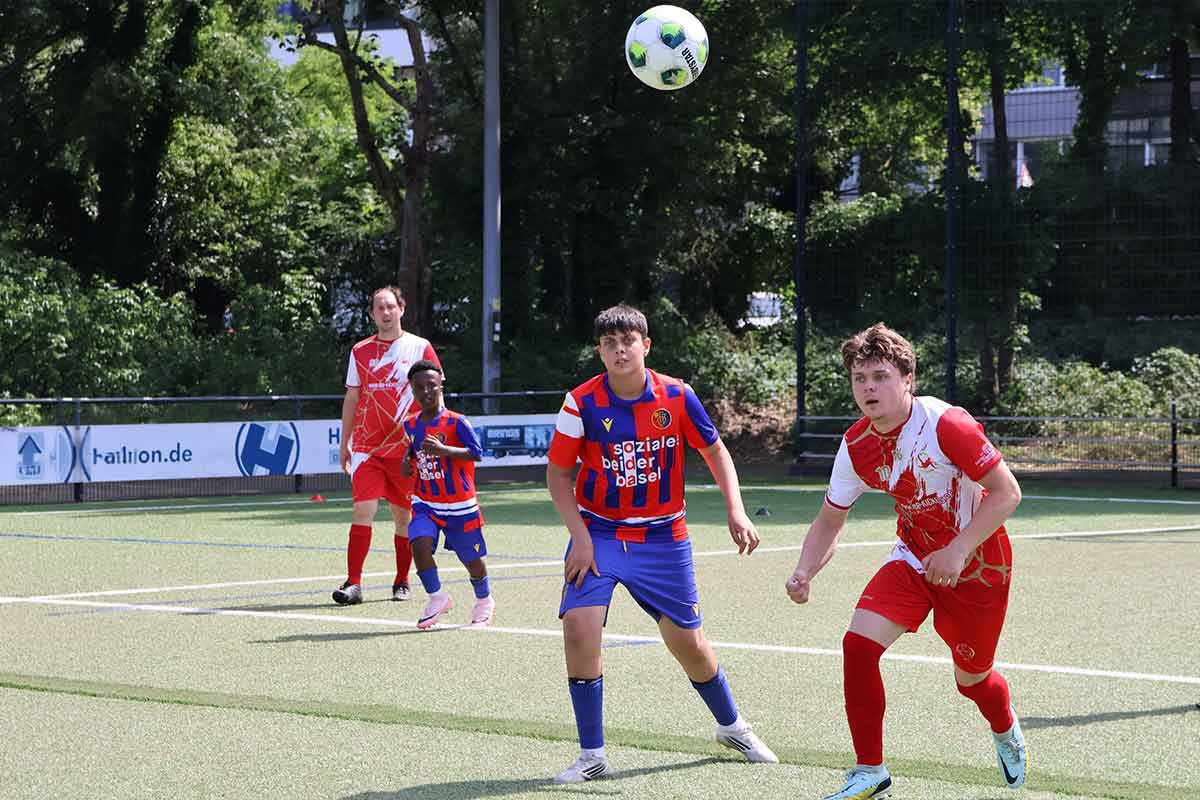 Gleich zweimal durften wir mit dem FC Basel spielen