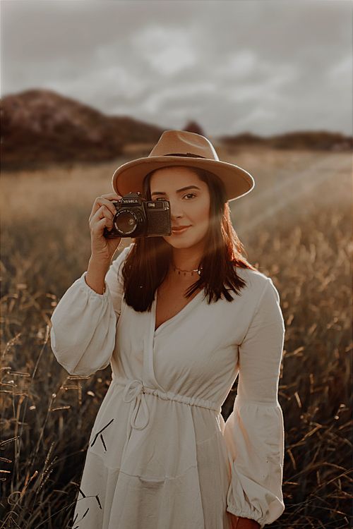 MEET ALINA JOSHEF