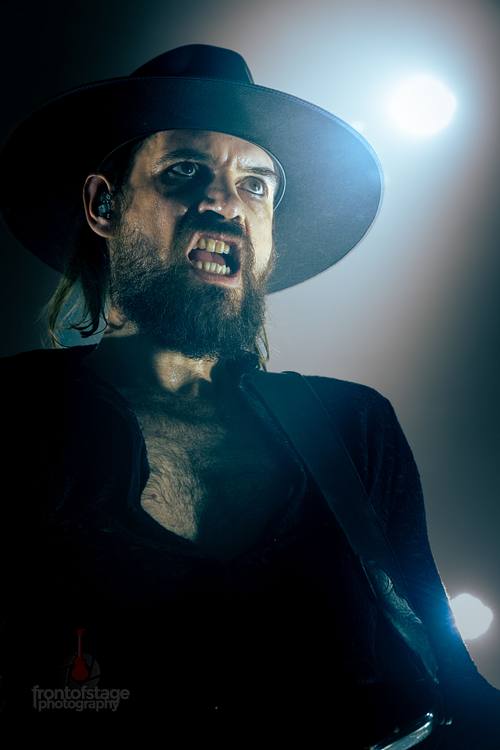 Die Berliner Rockband KADAVAR in Huxleys Neuer Welt in Berlin