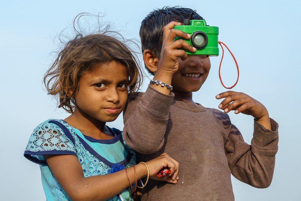 CAN YOU PHOTOGRAPH CHILDREN ON THE STREET