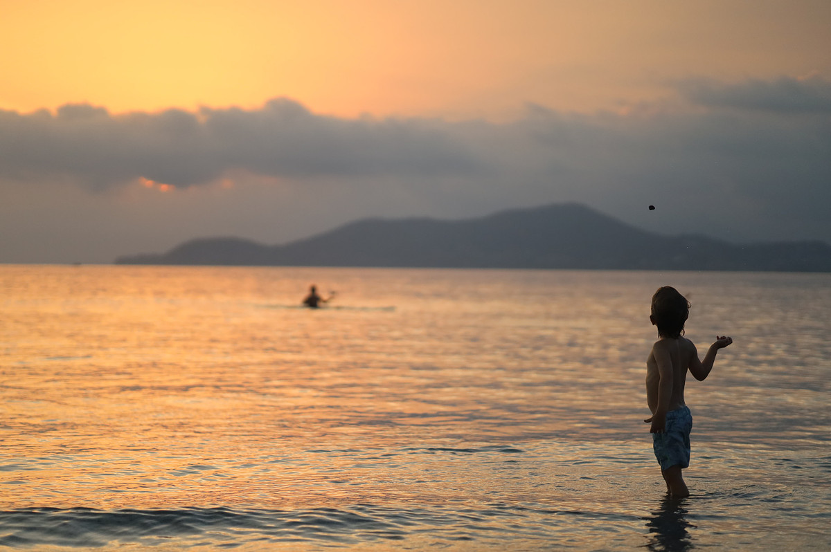 Raquel Gouiff&egrave;s, photographe portrait et lifestyle dans le Var, lumi&egrave;re naturelle et M&eacute;diterran&eacute;e