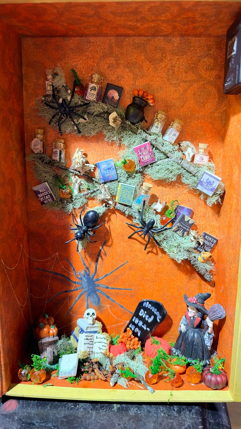 Talking Halloween Fairy Book — Pumpkins & Potions