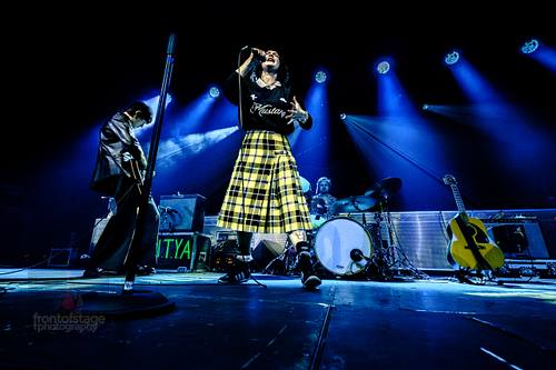 Die Indie‑Band Girl In The Year Above  in der Columbiahalle in Berlin