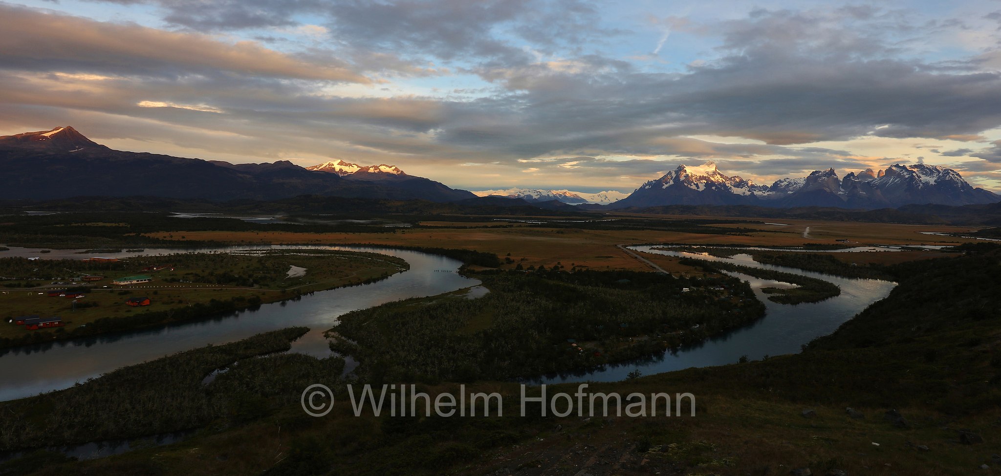 Rio Serrano, Serrano River, Cuernos del Paine, Torres del Paine National Park, Nationalpark Torres del Paine, Parco nazionale Torres del Paine﻿, Patagonia, Patagonien, Chile, Cile