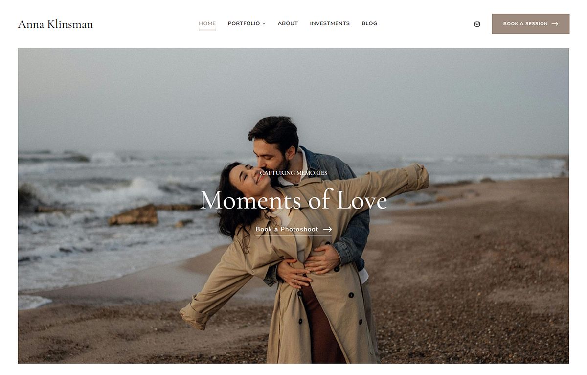 Pixpa portfolio website builder &mdash; desktop editor preview