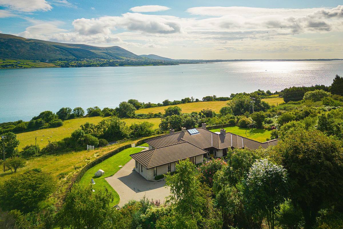 Nirvana, North Commons, Carlingford